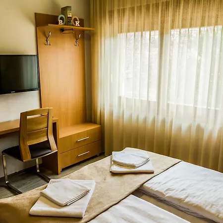 Lipa Bed and Breakfast