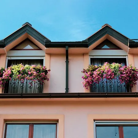 Lipa Bed and Breakfast